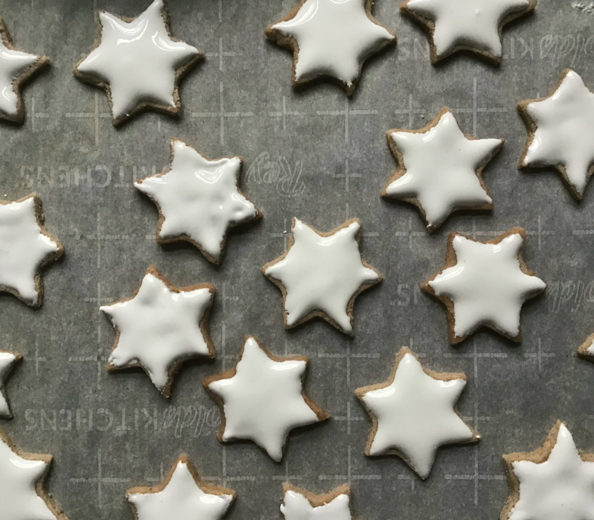 almondcinnamonstars