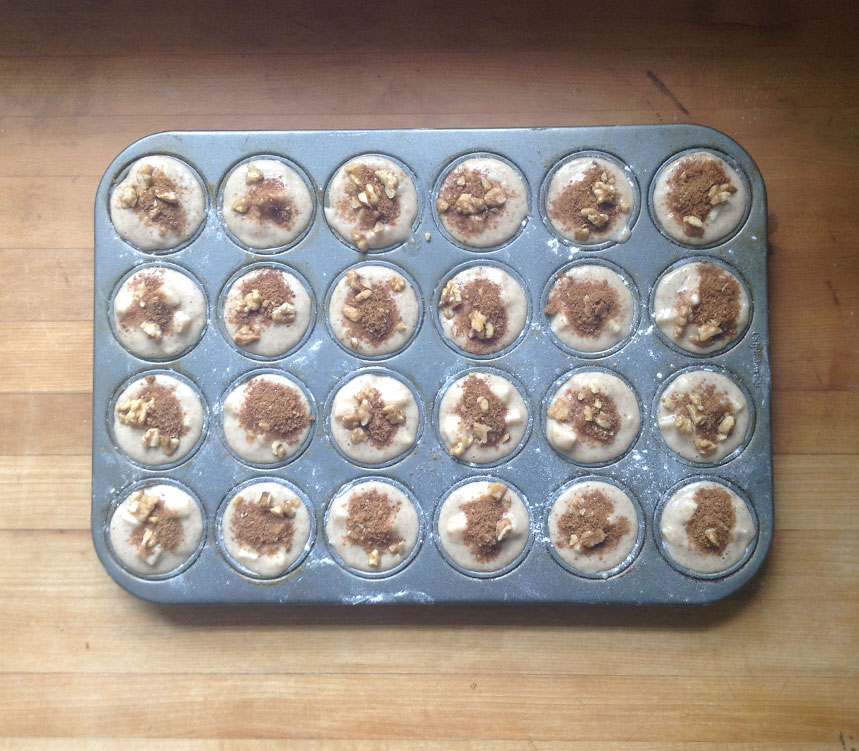 Apple Mini Muffins